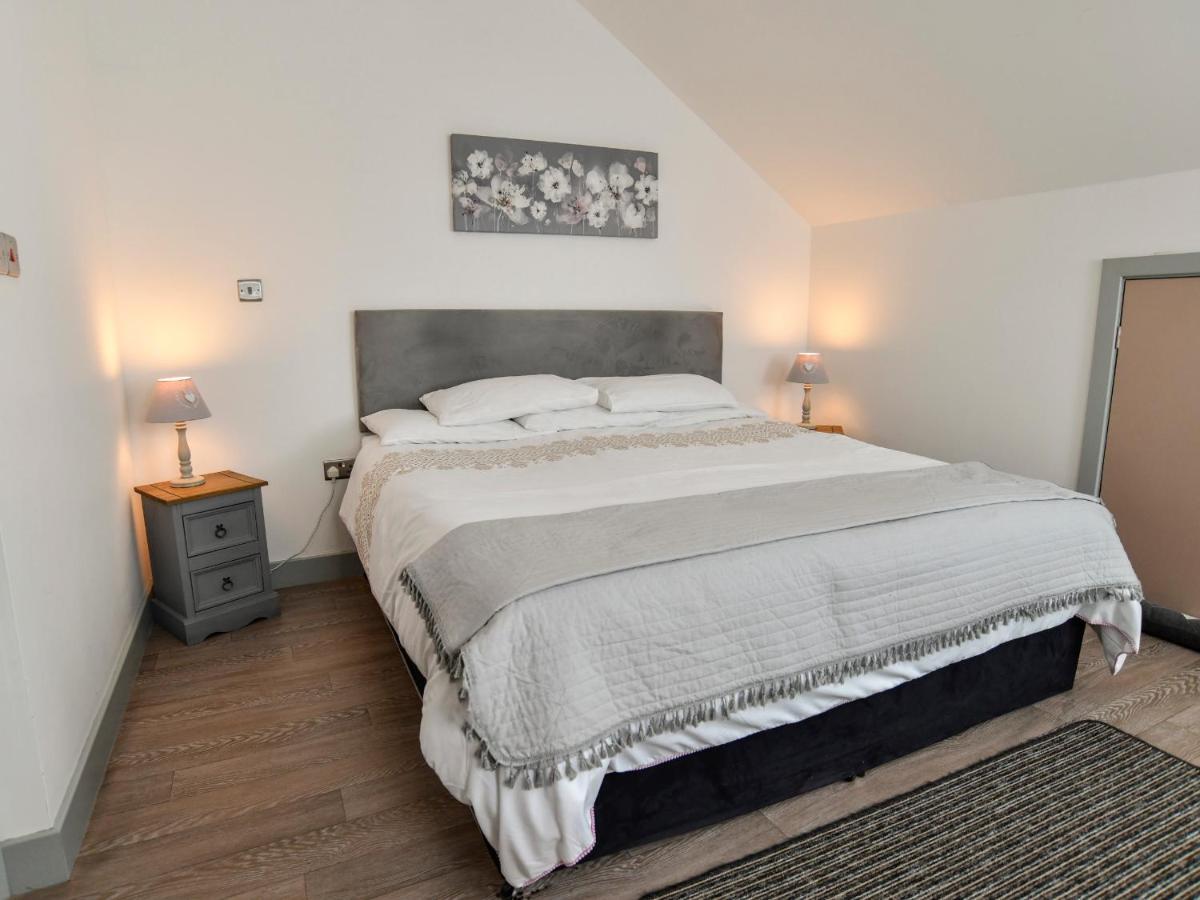 Plas Bach Aberffraw Экстерьер фото